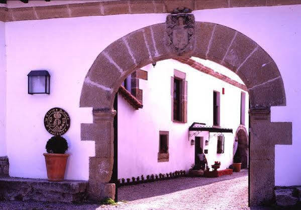 Отель La Casona De Суэса Экстерьер фото